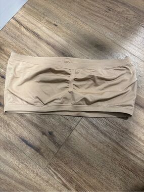 Ambrielle Seamless Bandeau in Warm Tan